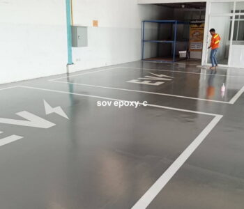 พื้น Epoxy โชว์รูมรถไฟฟ้า